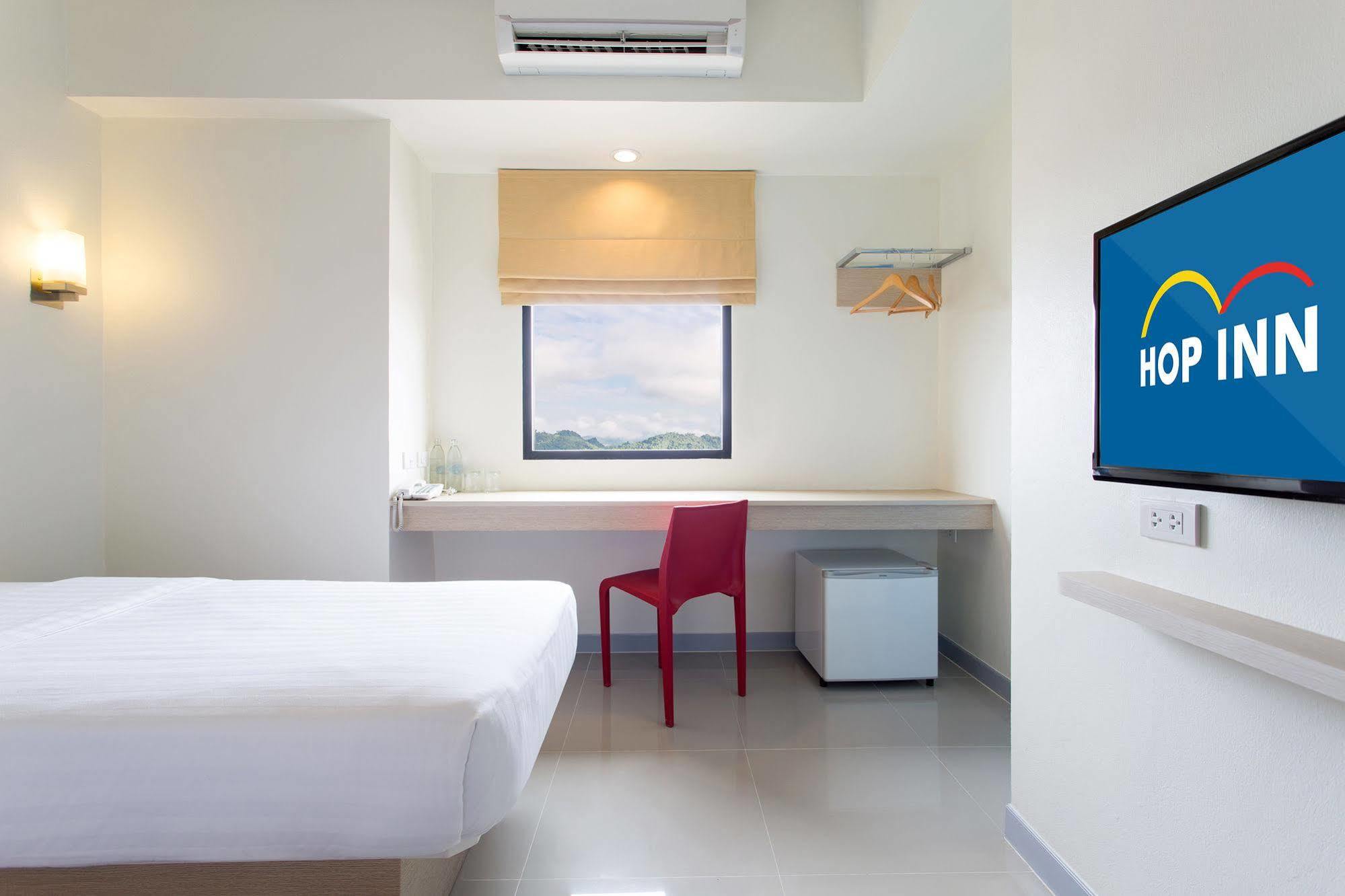 Hop Inn Nong Khai Exteriör bild