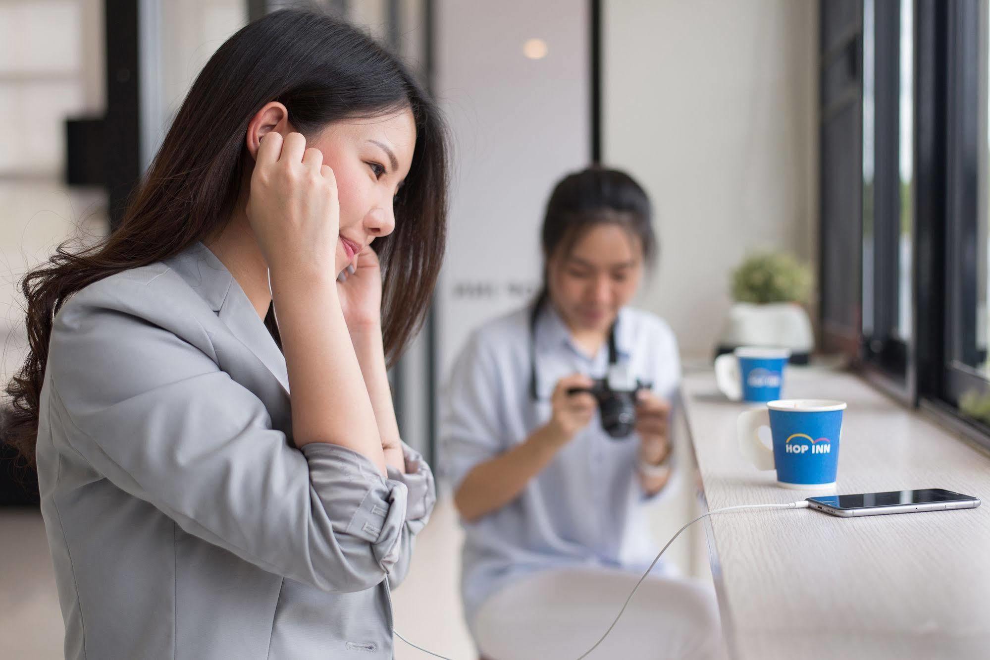 Hop Inn Nong Khai Exteriör bild
